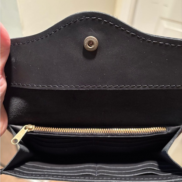 Portland Leather Bozeman Black Leather Wallet - Picture 4 of 4